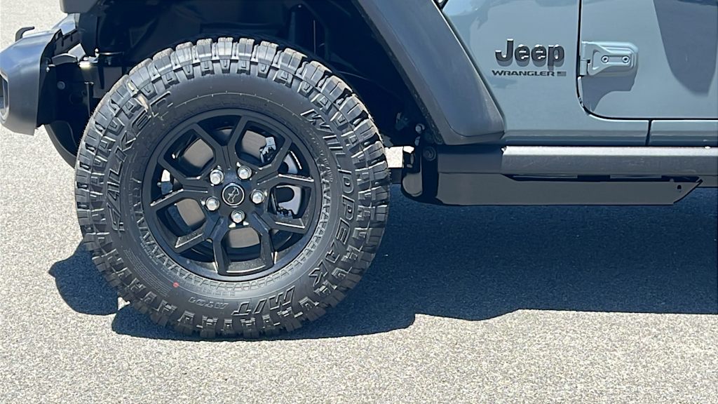 Thumbnail: 2026 Jeep Wrangler - 8