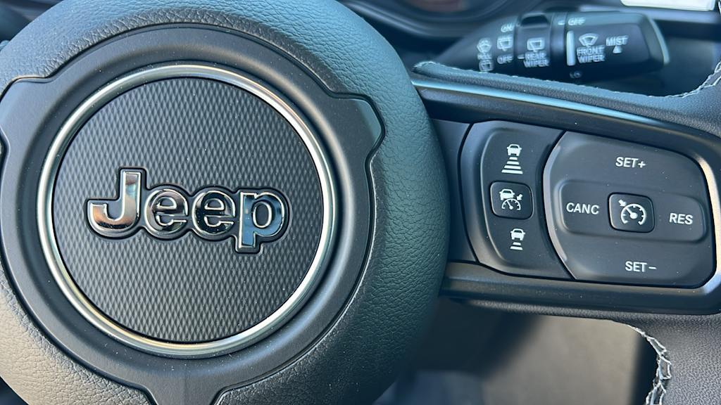 Thumbnail: 2026 Jeep Wrangler - 26