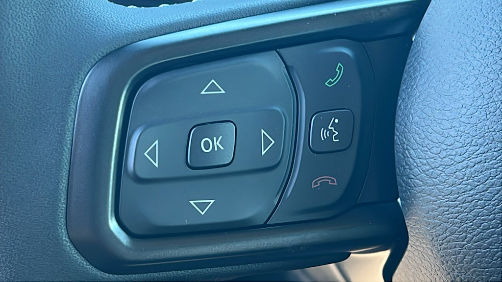 2025 Jeep Wrangler Sport 32