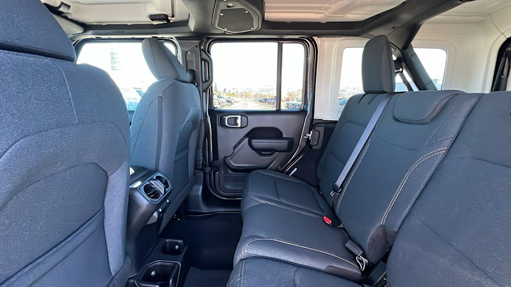 2025 Jeep Wrangler Sport 13