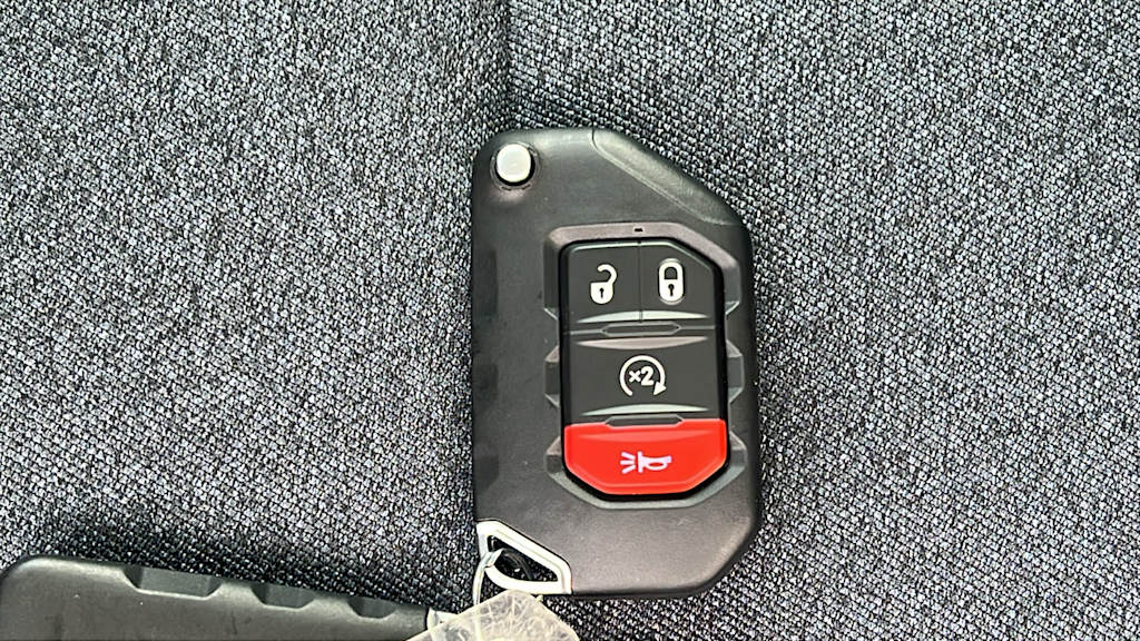 Thumbnail: 2026 Jeep Wrangler - 18