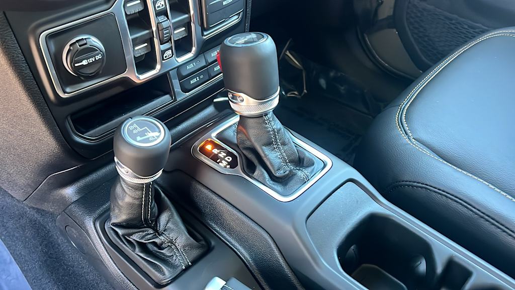 Thumbnail: 2026 Jeep Wrangler - 15