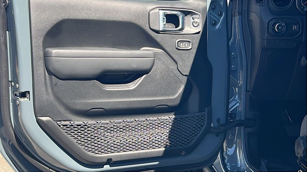 Thumbnail: 2026 Jeep Wrangler - 29