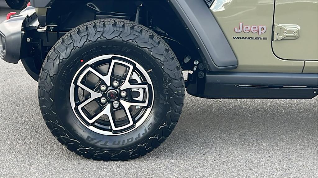 Thumbnail: 2026 Jeep Wrangler - 8