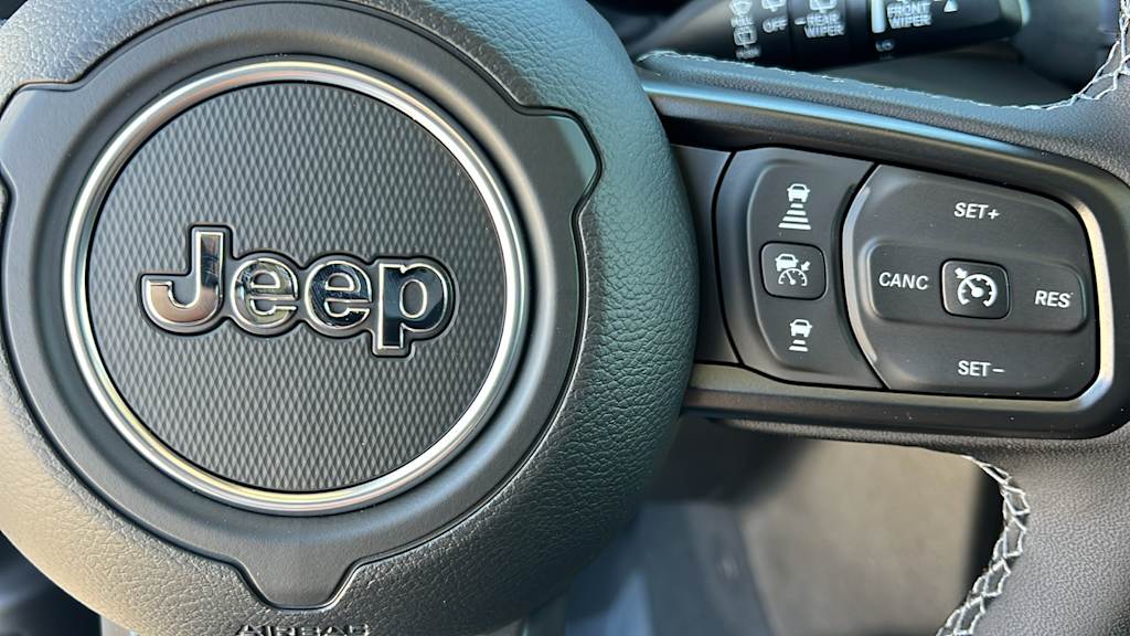 Thumbnail: 2026 Jeep Wrangler - 27