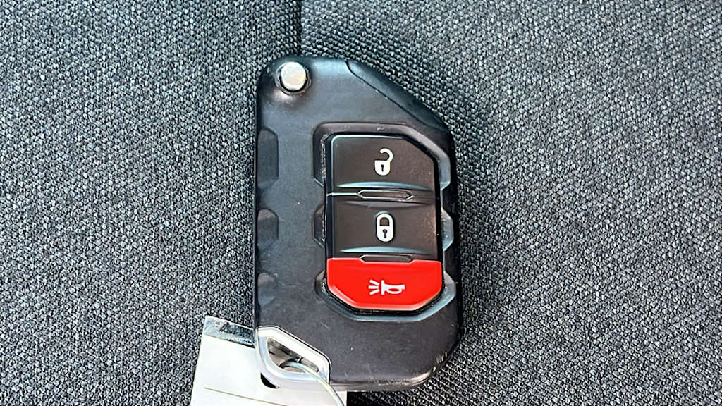 Thumbnail: 2024 Jeep Wrangler - 18