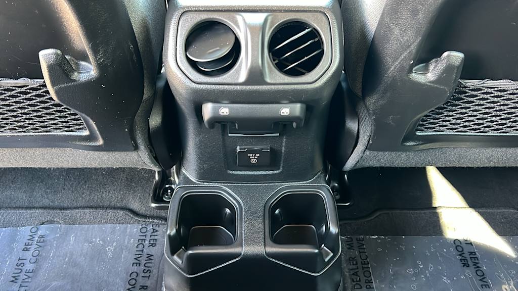 Thumbnail: 2024 Jeep Wrangler - 30