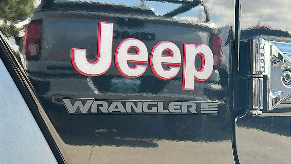 Thumbnail: 2024 Jeep Wrangler - 31