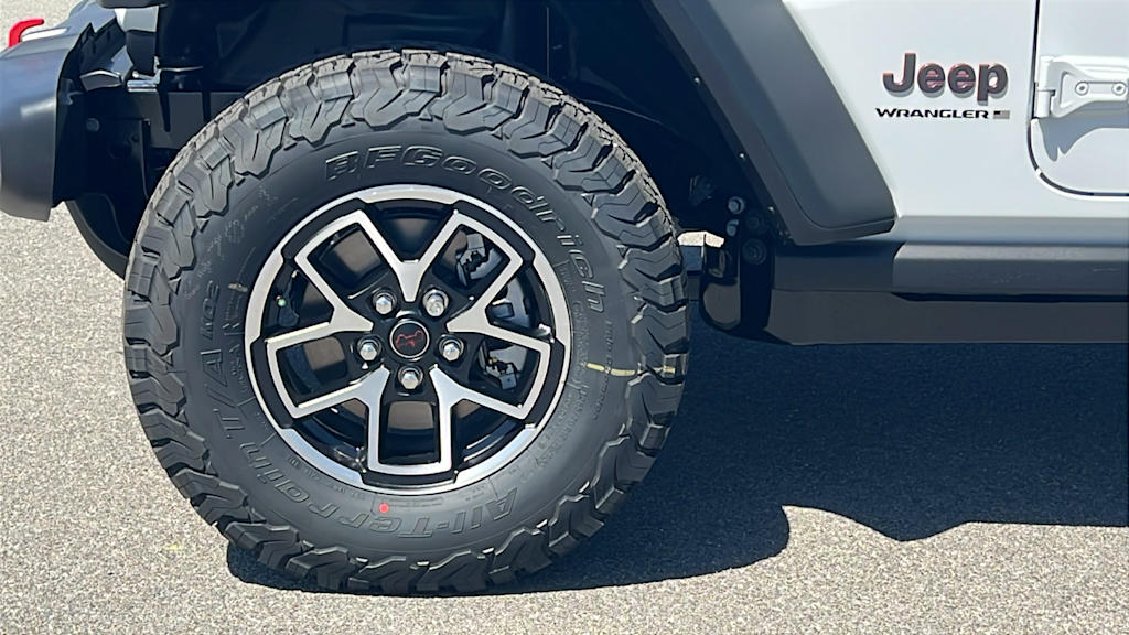 Thumbnail: 2026 Jeep Wrangler - 8