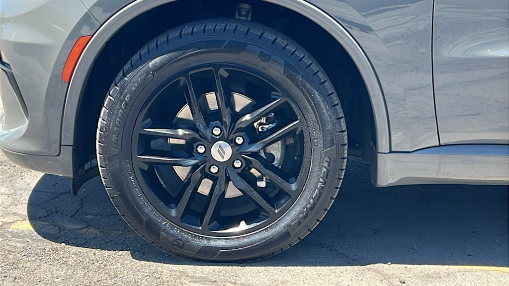 Thumbnail: 2022 Dodge Durango - 8