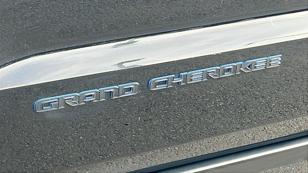 2018 Jeep Grand Cherokee Laredo 7