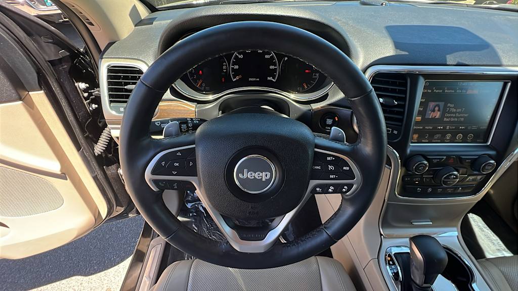 Thumbnail: 2016 Jeep Grand Cherokee - 9