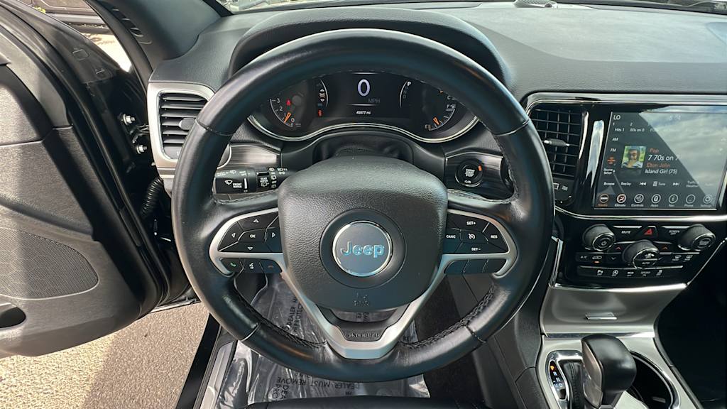 Thumbnail: 2022 Jeep Grand Cherokee - 9