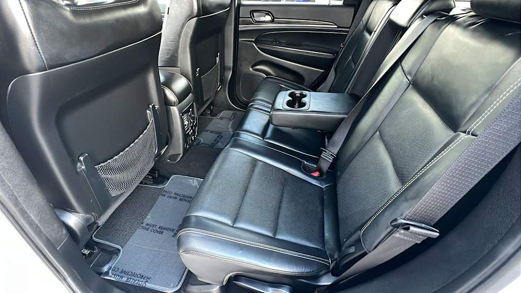 Thumbnail: 2021 Jeep Grand Cherokee - 12