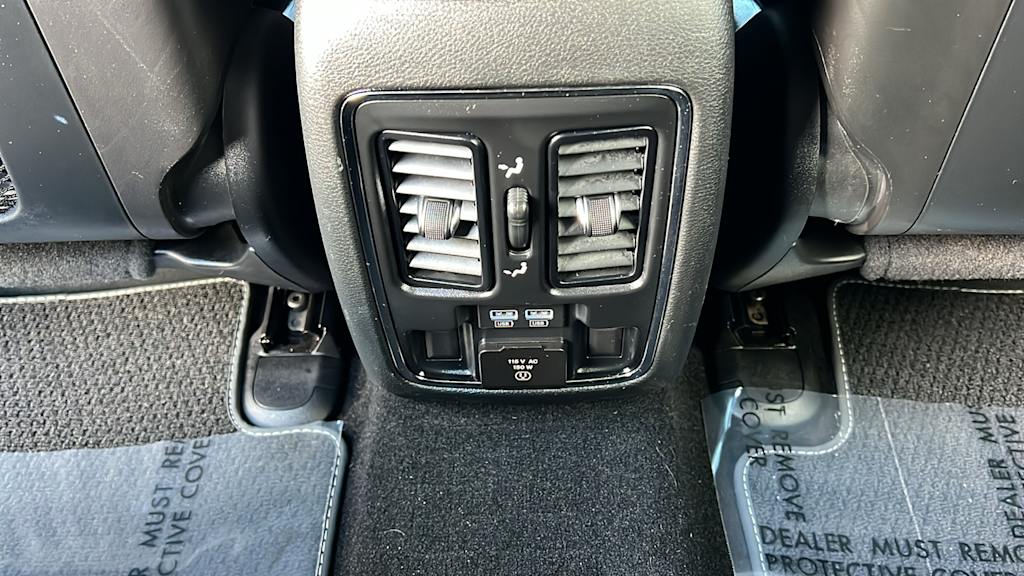 Thumbnail: 2021 Jeep Grand Cherokee - 29