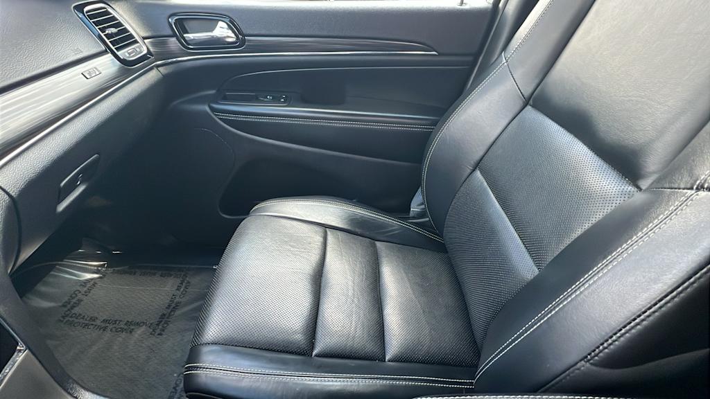 Thumbnail: 2021 Jeep Grand Cherokee - 11