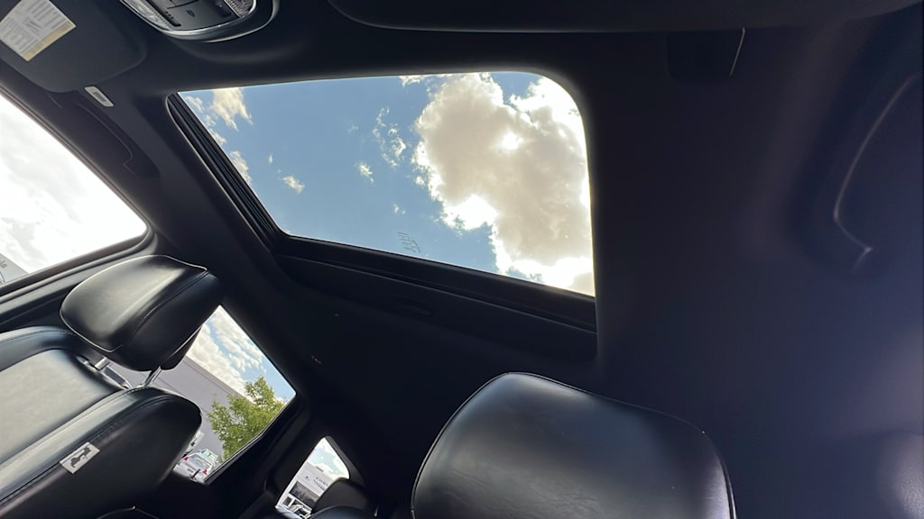 Thumbnail: 2021 Jeep Grand Cherokee - 31