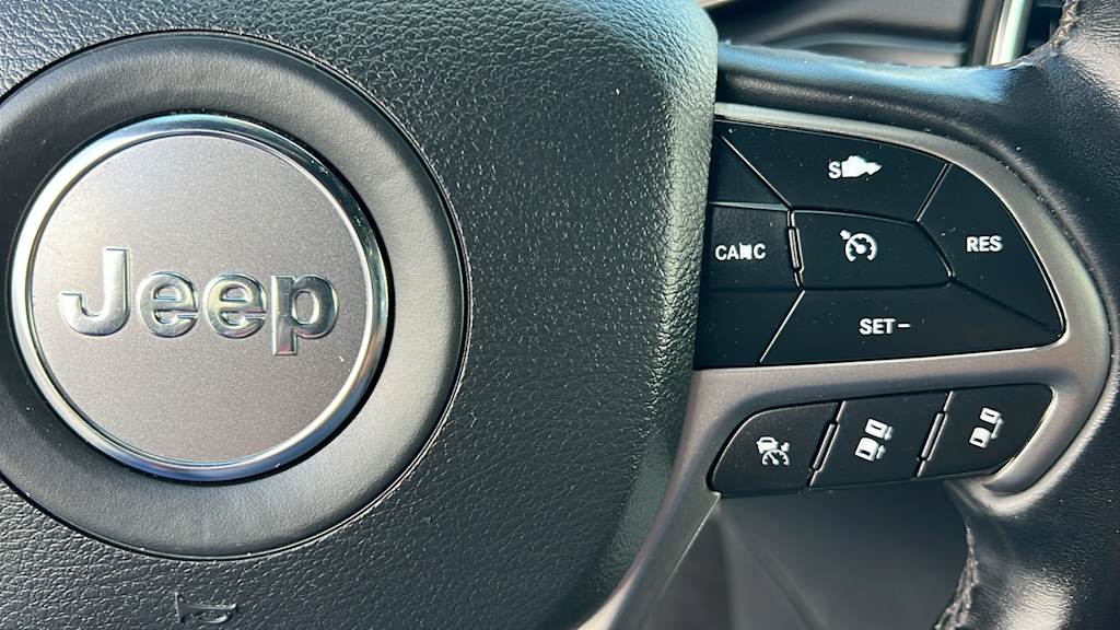 Thumbnail: 2021 Jeep Grand Cherokee - 26