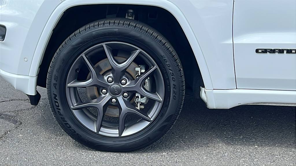 Thumbnail: 2021 Jeep Grand Cherokee - 8