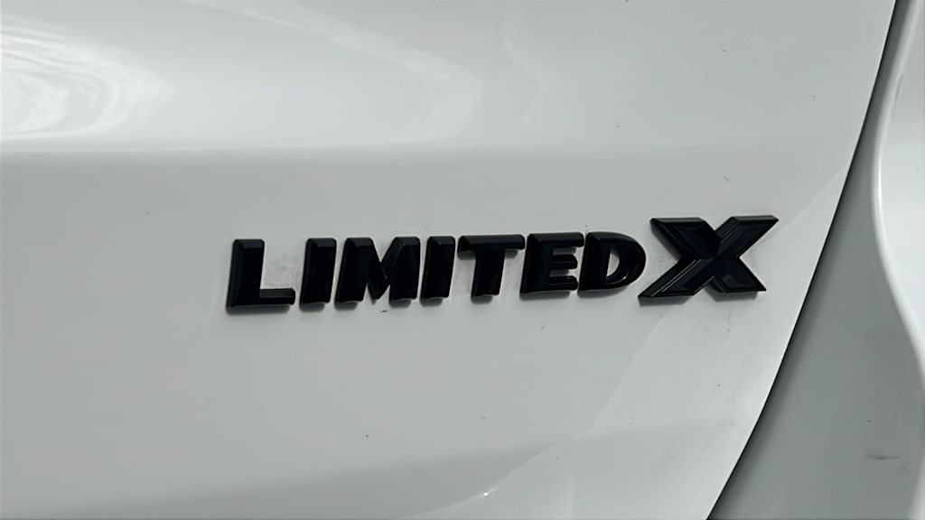 Thumbnail: 2021 Jeep Grand Cherokee - 32