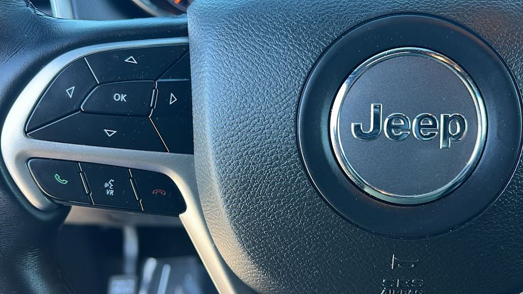 Thumbnail: 2022 Jeep Grand Cherokee - 25