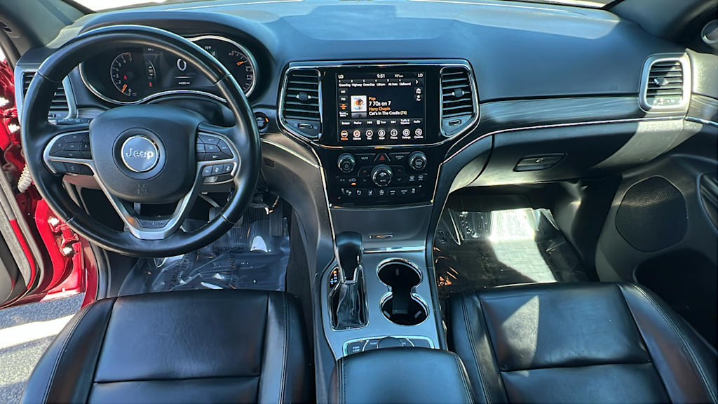 Thumbnail: 2022 Jeep Grand Cherokee - 12