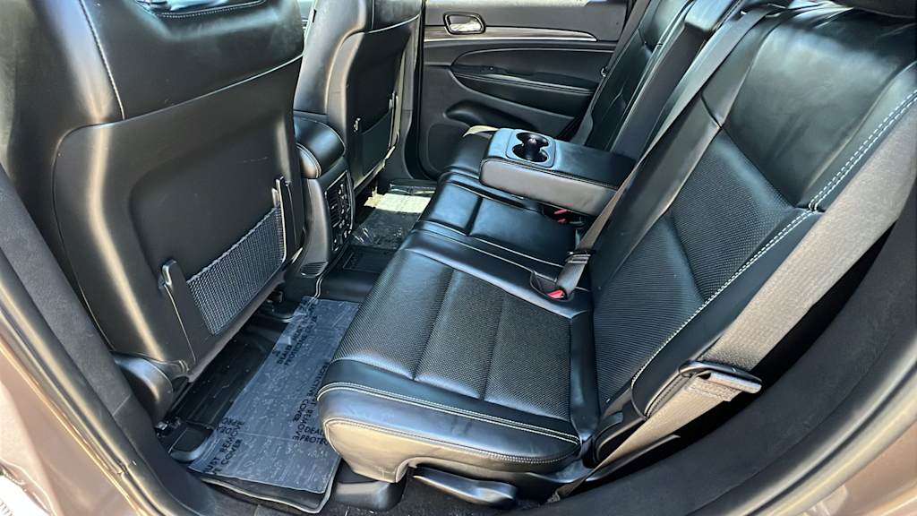 Thumbnail: 2021 Jeep Grand Cherokee - 12