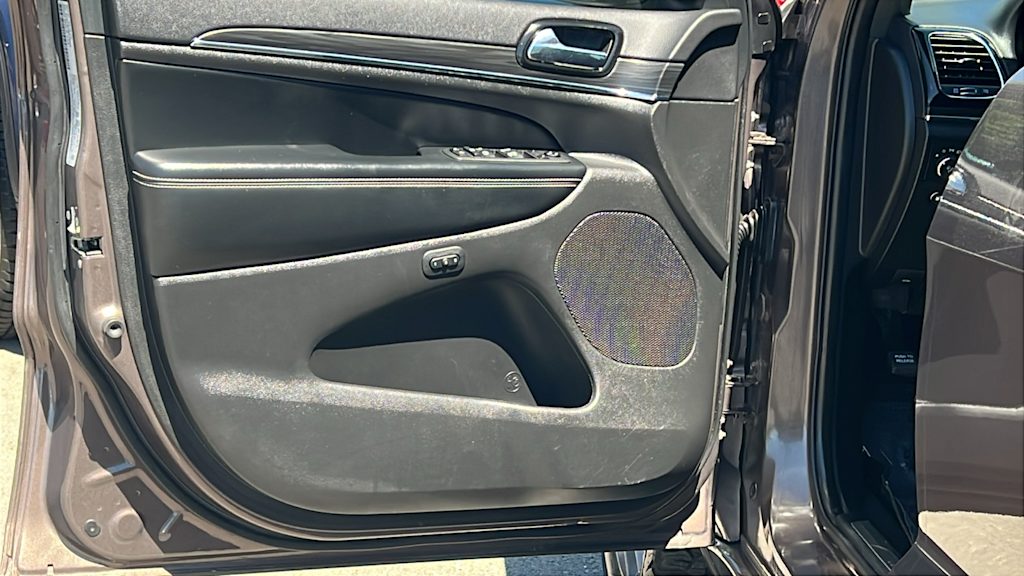 Thumbnail: 2021 Jeep Grand Cherokee - 29