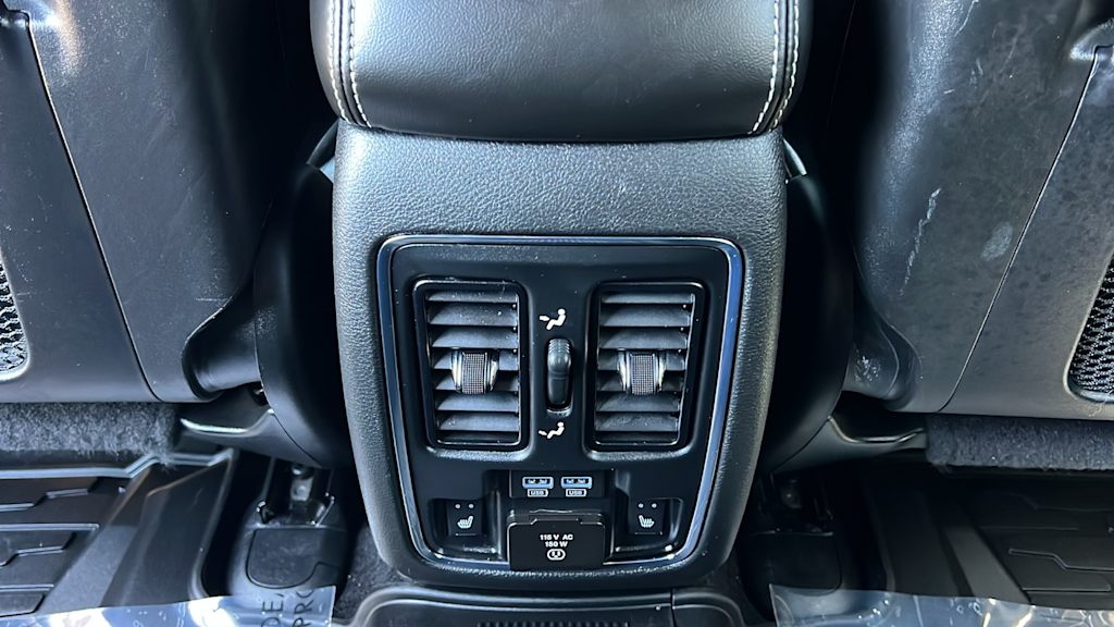 Thumbnail: 2021 Jeep Grand Cherokee - 30