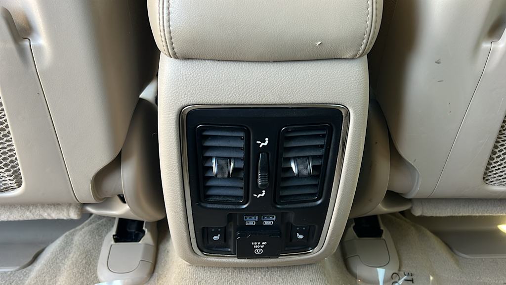 Thumbnail: 2020 Jeep Grand Cherokee - 29