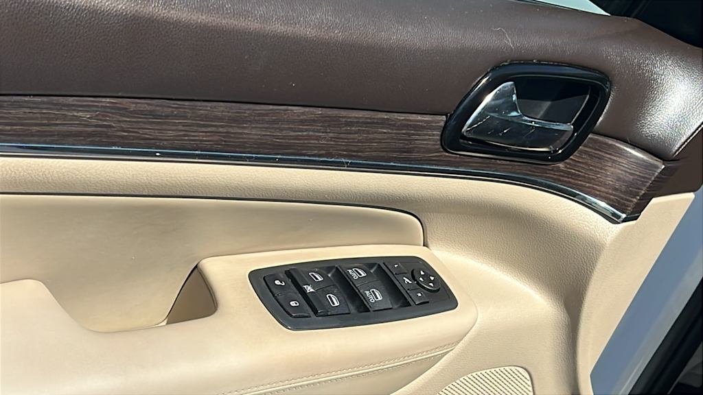 Thumbnail: 2020 Jeep Grand Cherokee - 27