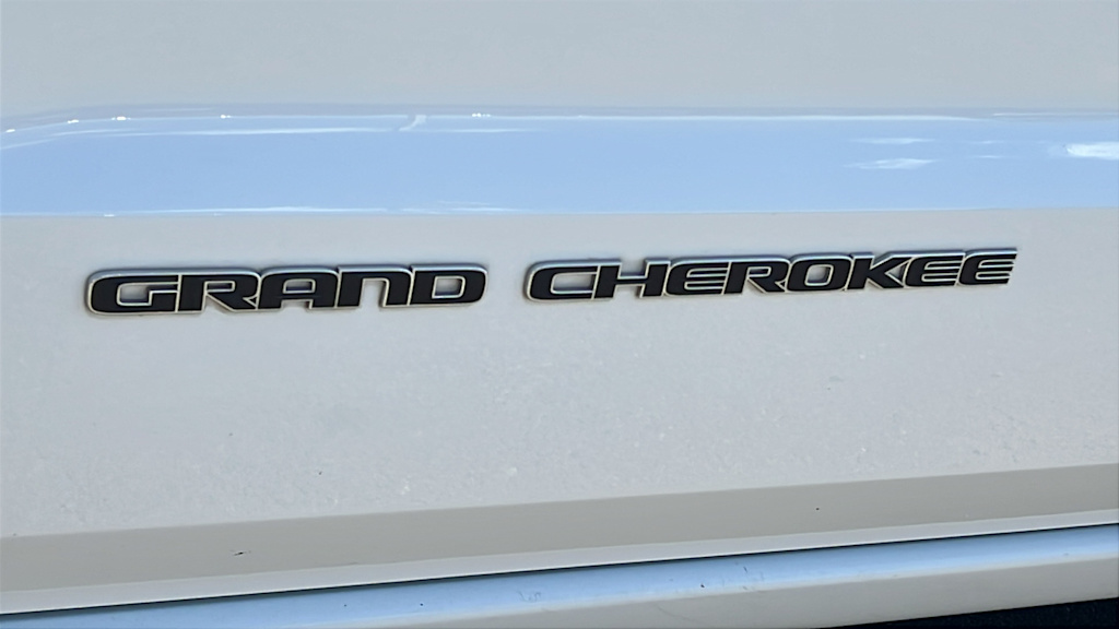 Thumbnail: 2020 Jeep Grand Cherokee - 7