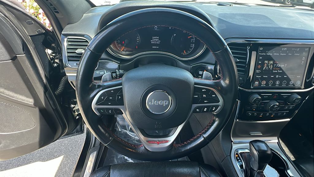 Thumbnail: 2020 Jeep Grand Cherokee - 8