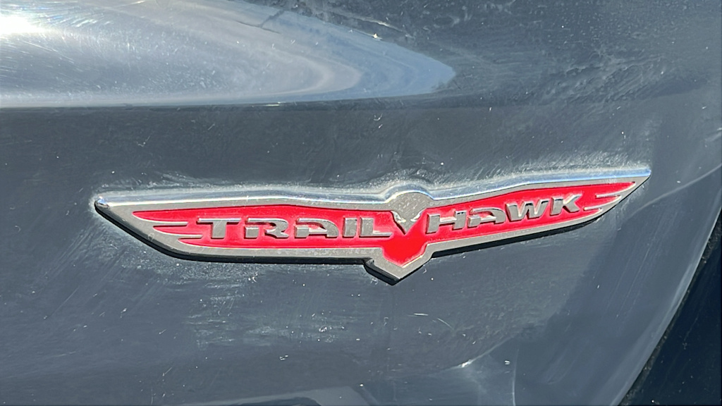 Thumbnail: 2017 Jeep Grand Cherokee - 5