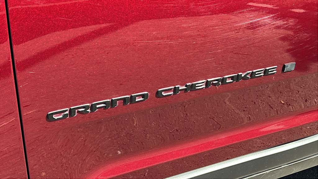 Thumbnail: 2023 Jeep Grand Cherokee - 6