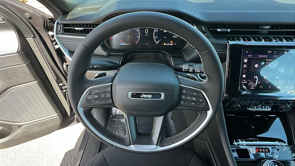 Thumbnail: 2026 Jeep Grand Cherokee - 9