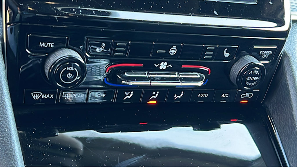 Thumbnail: 2023 Jeep Grand Cherokee - 22