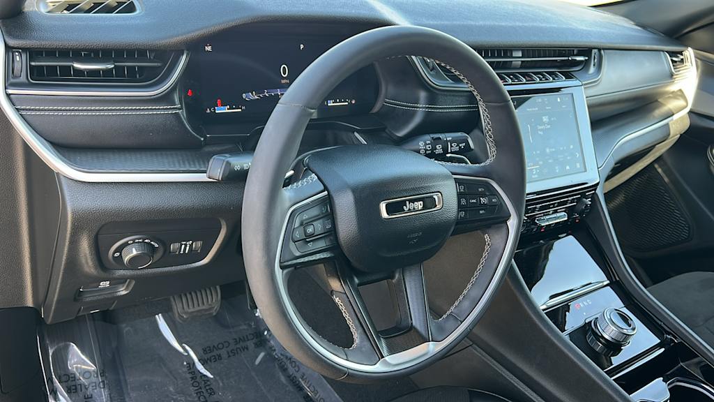Thumbnail: 2023 Jeep Grand Cherokee - 2