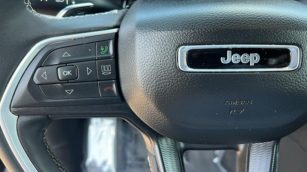 Thumbnail: 2025 Jeep Grand Cherokee - 25