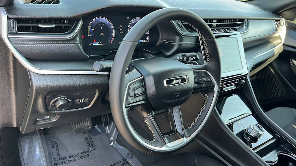 Thumbnail: 2025 Jeep Grand Cherokee - 2
