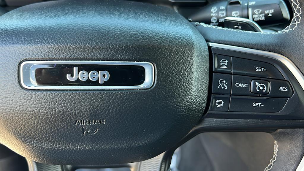 Thumbnail: 2023 Jeep Grand Cherokee - 26