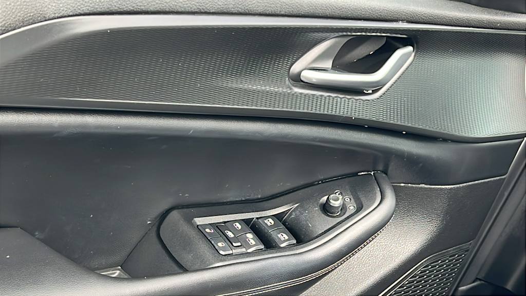 Thumbnail: 2023 Jeep Grand Cherokee - 28