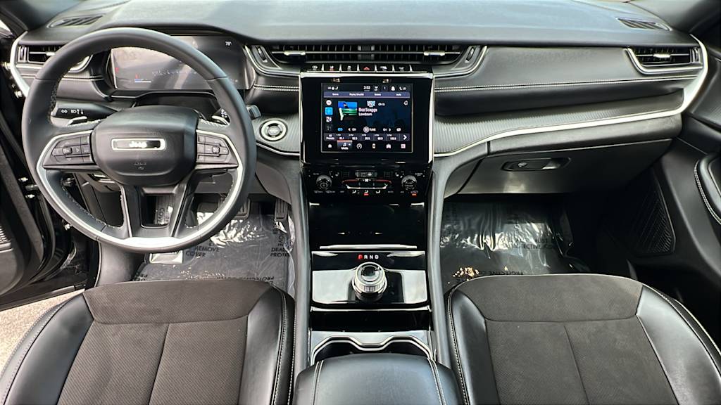 Thumbnail: 2023 Jeep Grand Cherokee - 13