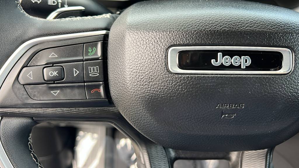 Thumbnail: 2023 Jeep Grand Cherokee - 26