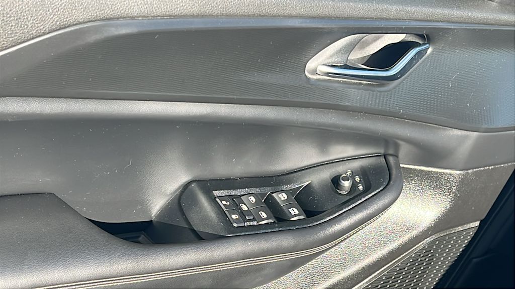 Thumbnail: 2024 Jeep Grand Cherokee - 26