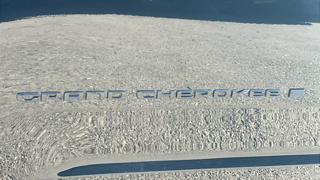 Thumbnail: 2024 Jeep Grand Cherokee - 17