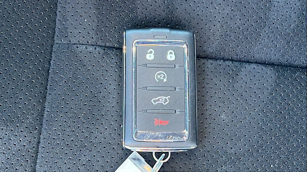 Thumbnail: 2024 Jeep Grand Cherokee - 16