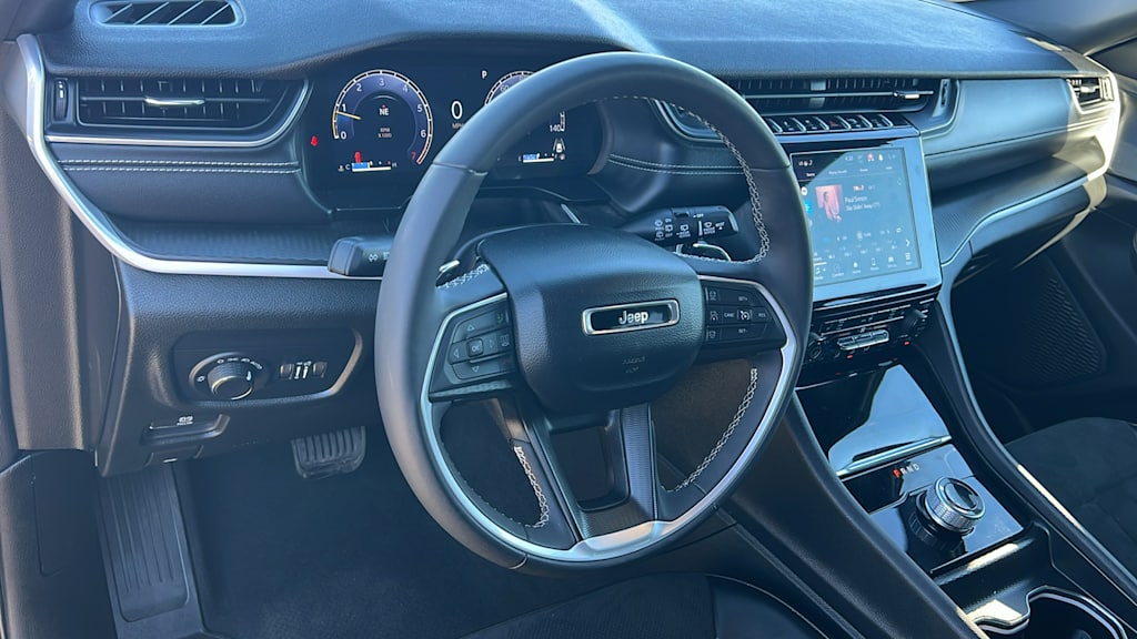 Thumbnail: 2024 Jeep Grand Cherokee - 2