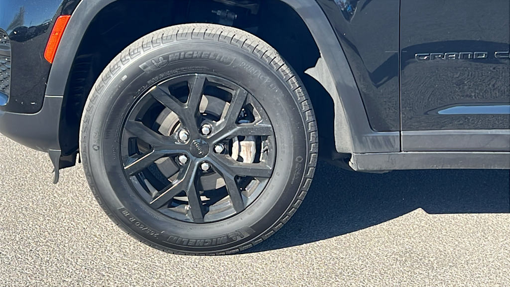 Thumbnail: 2024 Jeep Grand Cherokee - 7