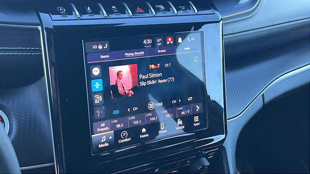 Thumbnail: 2024 Jeep Grand Cherokee - 21